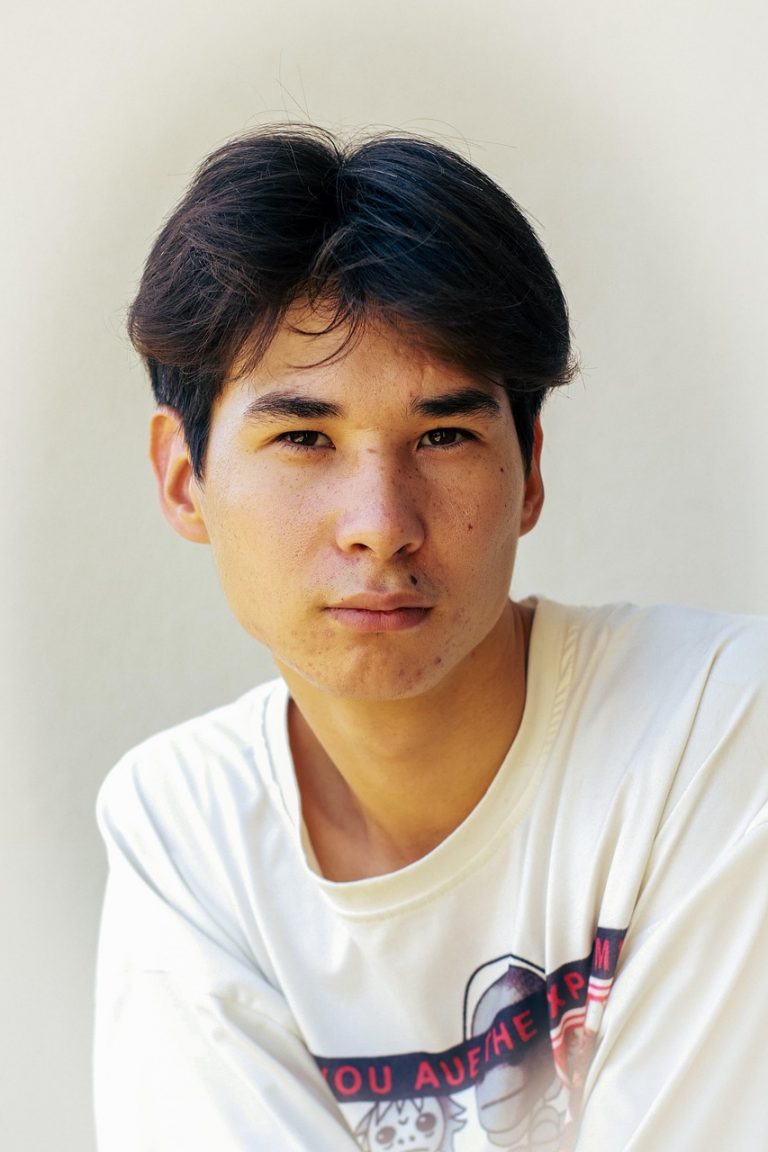 匿名调情体验探索真实用户的心路历程