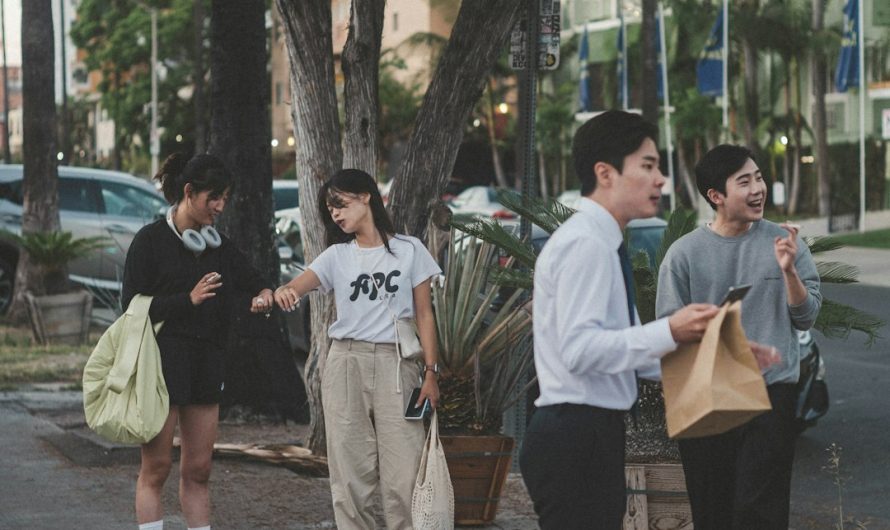 虚拟爱情的意外益处专家揭秘