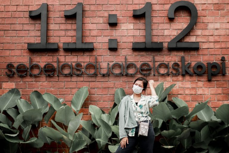 在线约会初次调情时应避免的问题